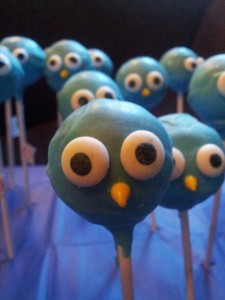 Twitter cake pops